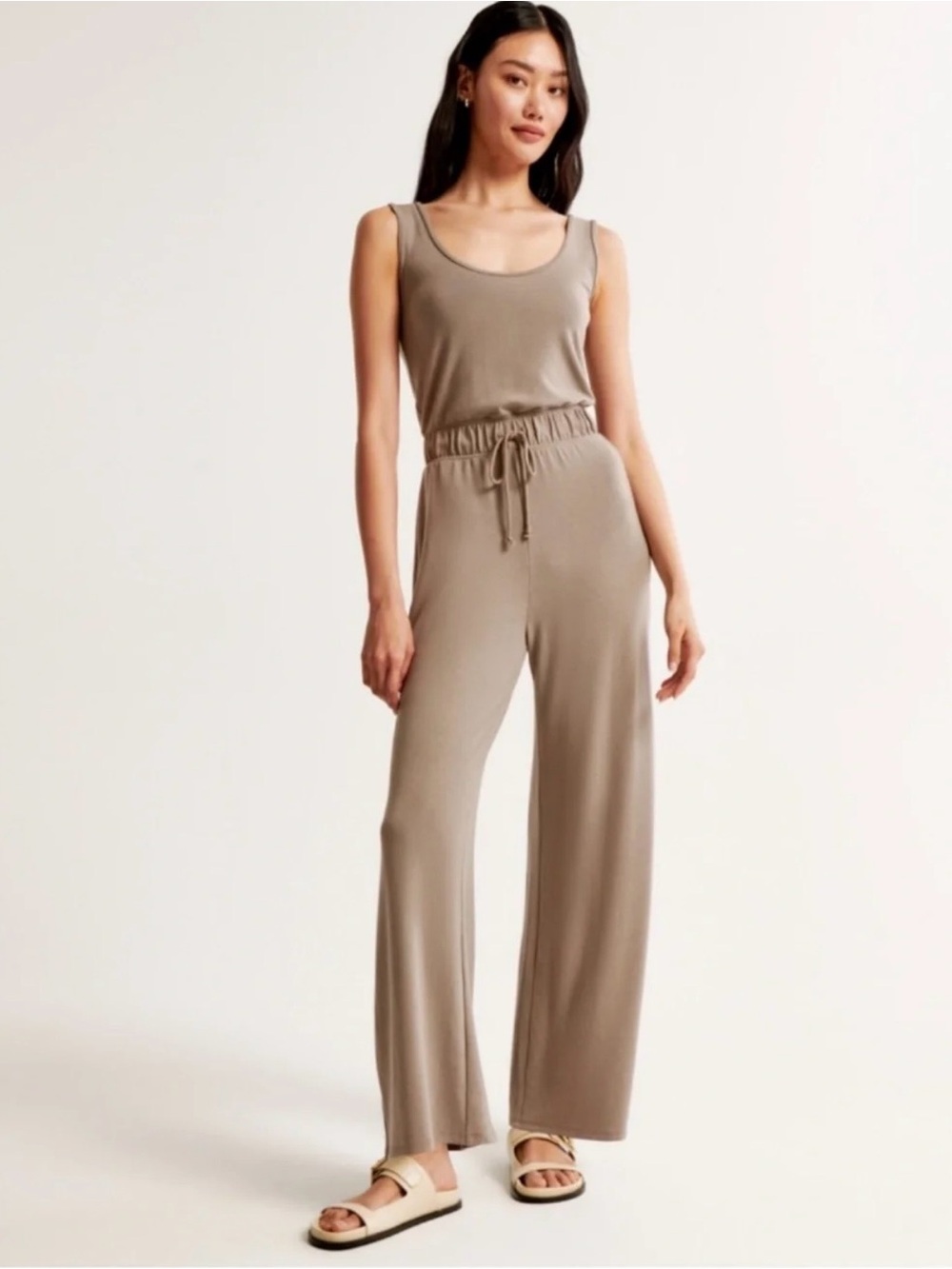 Abercrombie & Fitch Lounge Scoopneck Jumpsuit - Taupe Large Tall